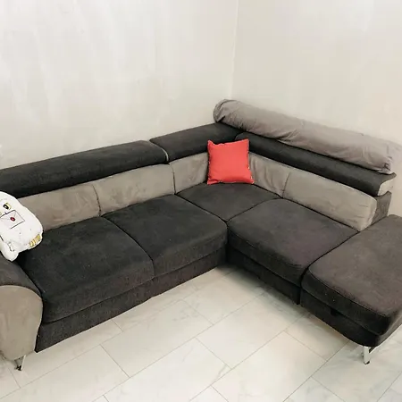Tiburtina House - Moderno Bilocale Green, 4 Pax