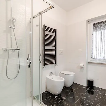 Tiburtina House - Moderno Bilocale Green, 4 Pax Апартаменты Рим